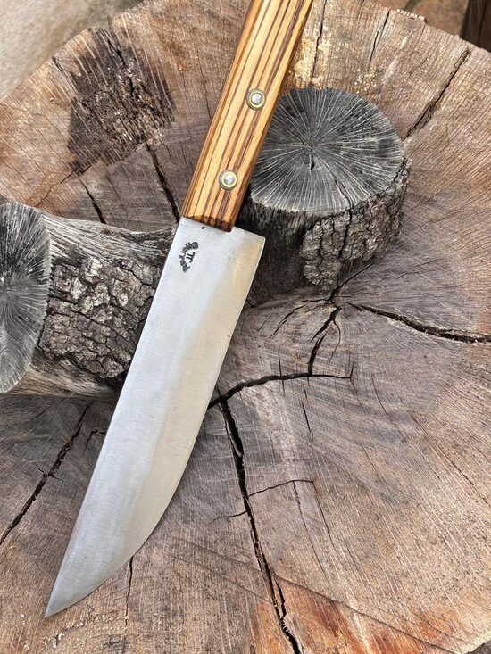 Cuchillo sr revuelta carnicero